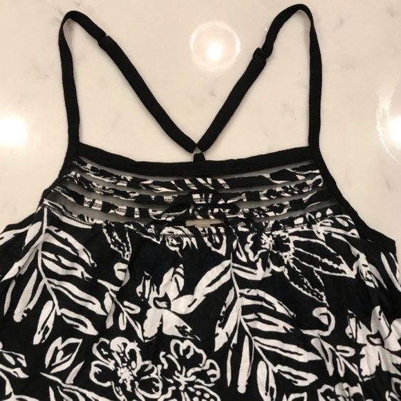 Urban Outfitters Silence + Noise Abstract Floral Trapeze Tank Top Size Small - Picture 6 of 8